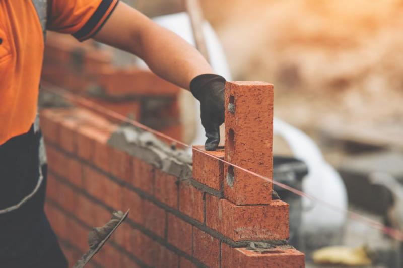 Comment choisir un ma&ccedil;on qualifi&eacute; pour vos travaux ?